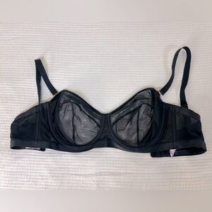 38DD Removable strap unlined bra